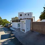 Acro Villa